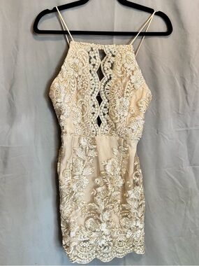 YOINS Cream Embroidered Lace Mini Dress with Beaded Appliqué